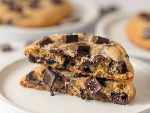 Crumbl Chocolate Chip Cookie
